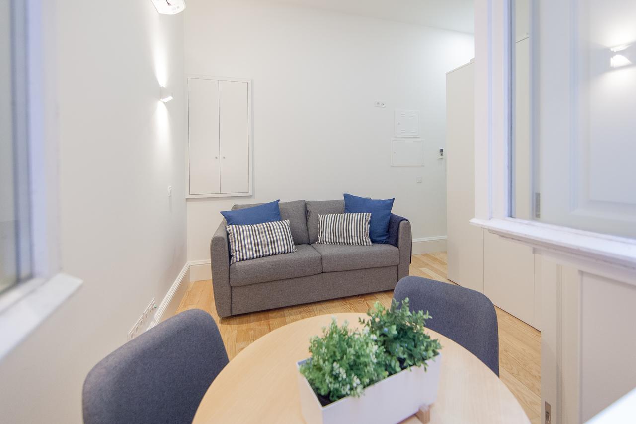 Citybreak-Apartments Caldeireiros Porto Luaran gambar